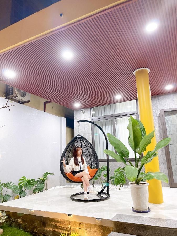 Lena Homestay & Villa Dong Hoi Exteriör bild