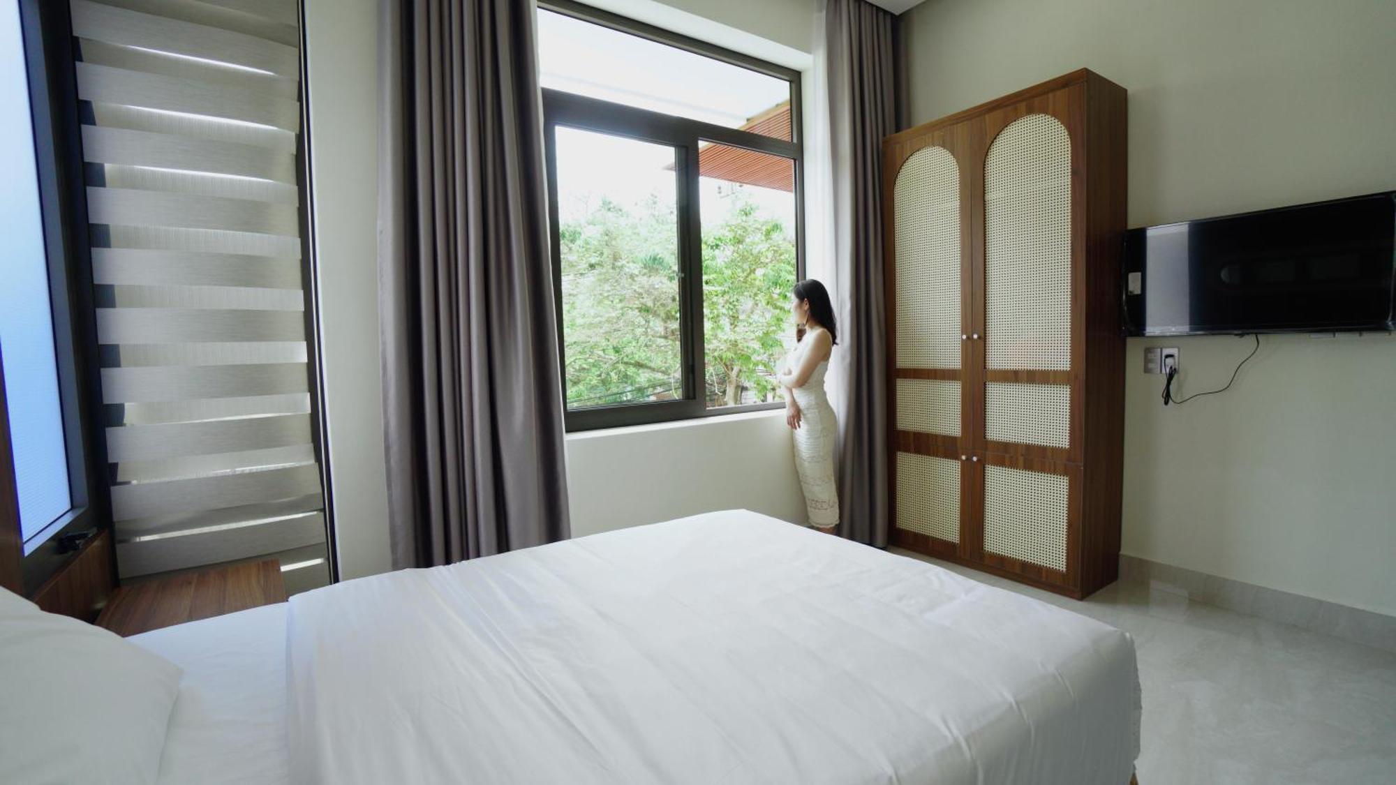 Lena Homestay & Villa Dong Hoi Exteriör bild